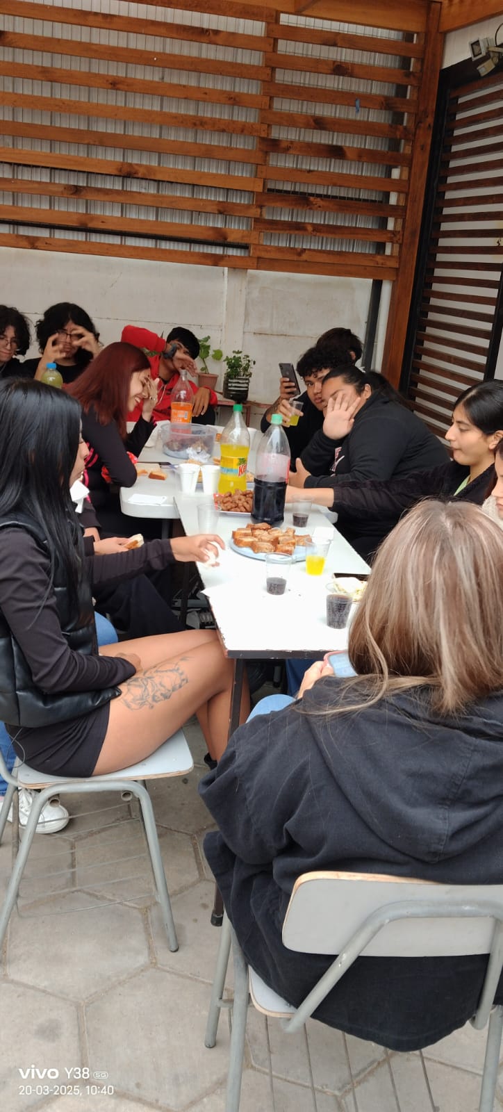 Bienvenida 2025 - Foto 1